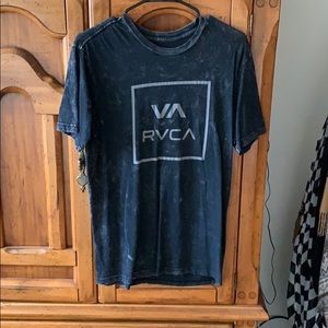 Men’s RVCA t-shirt (Medium)